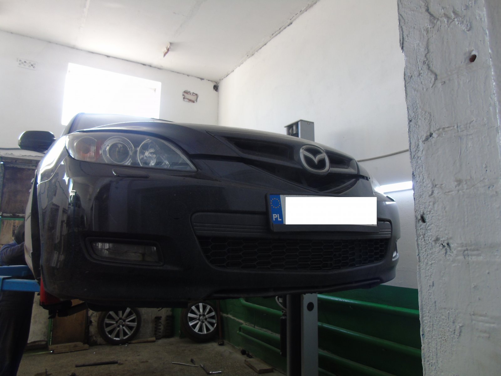 Відновлення задньої підвіски на Mazda 3